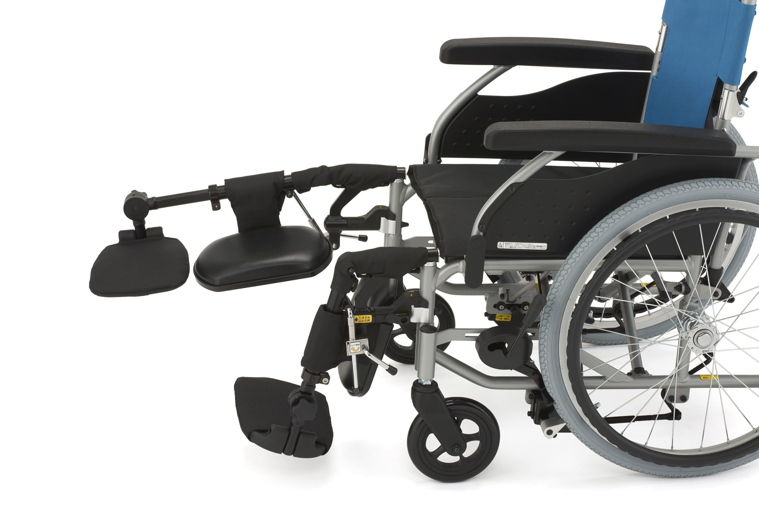 アウトレット廉価 ピジョンタヒラ ウィングアップ WCD2-40介助式 40 車いす 車椅子 車イス キャリー 車 移動 介護 補助(代引不可)【  移動・歩行支援用品