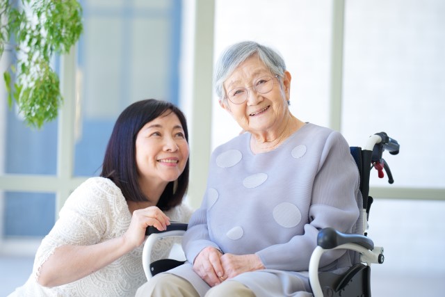 介護　おむつ交換手順